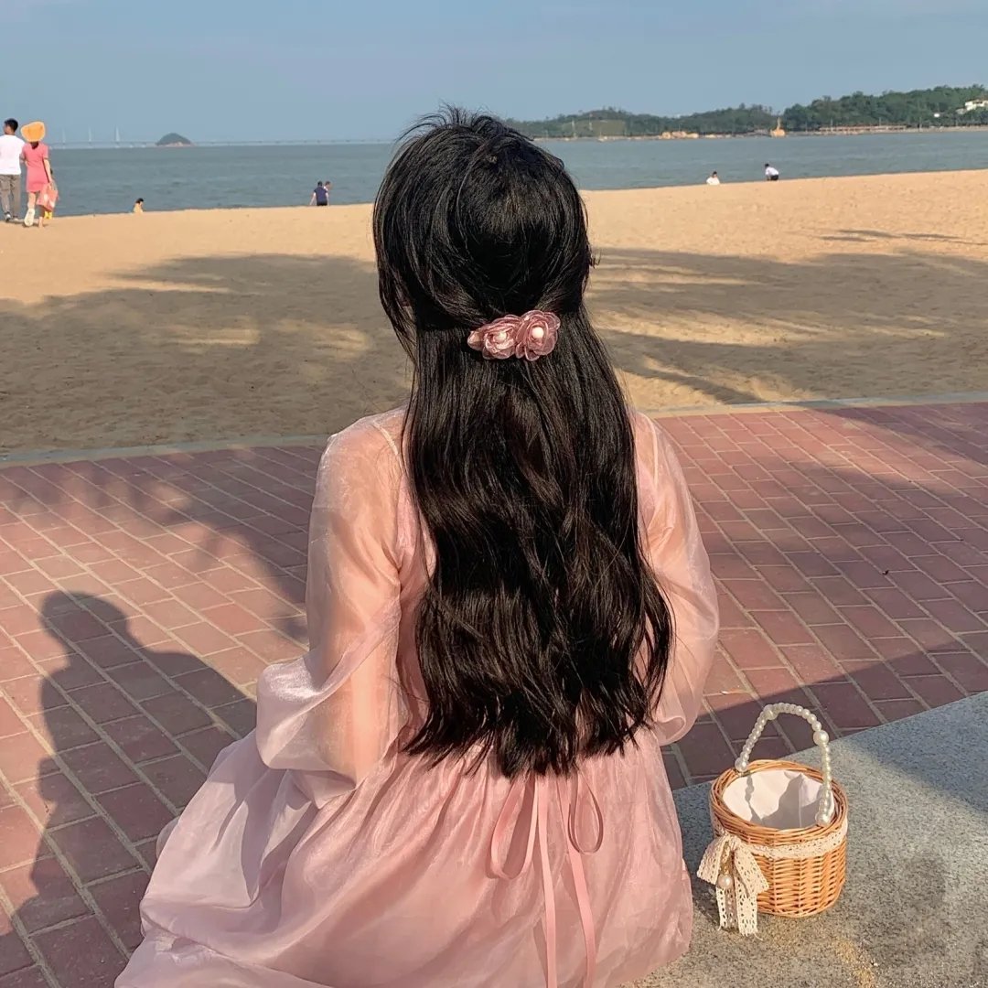 来自火星的恶魔女孩